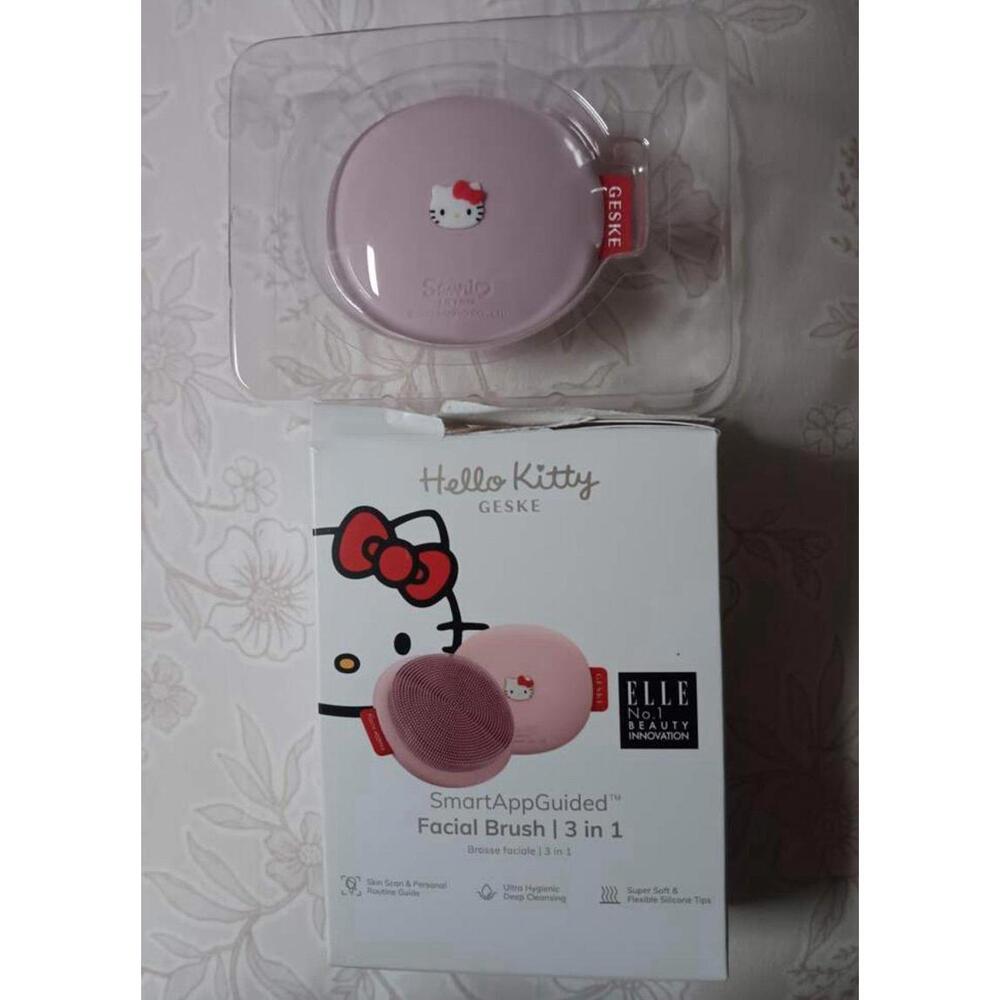 Hello Kitty face scrub